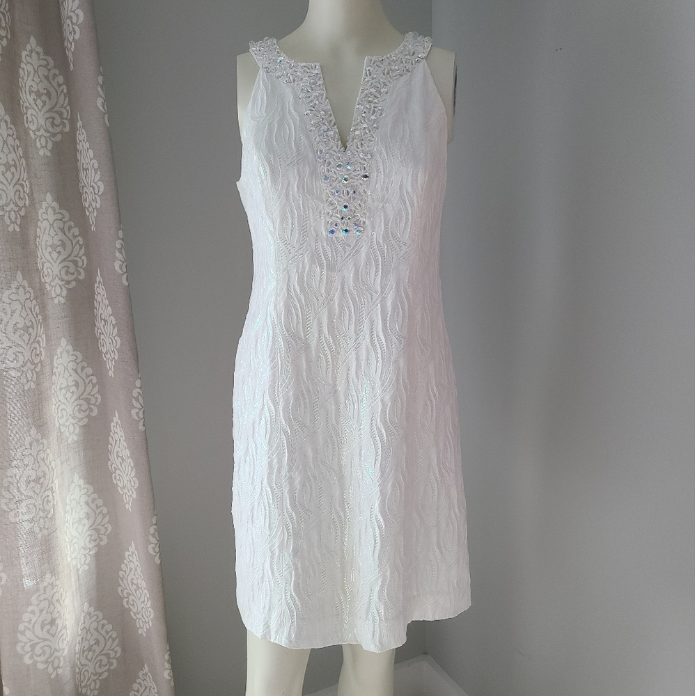 Lilly Pulitzer Resort White Iridescent Water Jacquard size 6